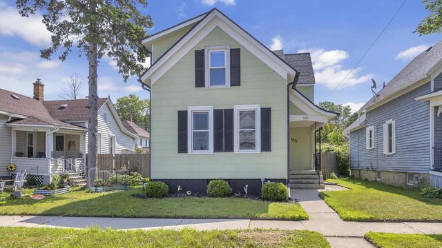 1631 Blocki COURT, Sheboygan, WI 53081