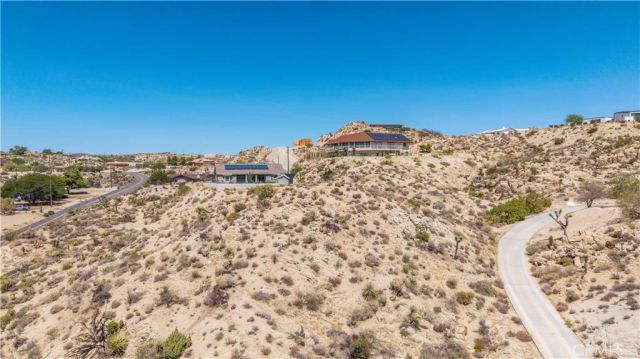 57006 Pinto, Yucca Valley, CA 92284