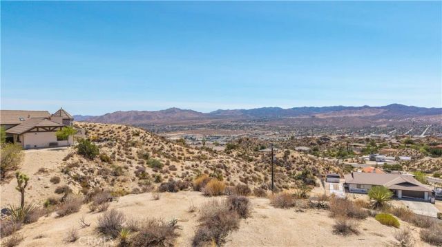 57006 Pinto, Yucca Valley, CA 92284