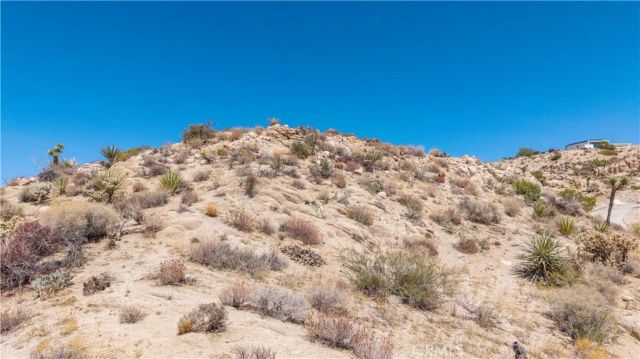 57006 Pinto, Yucca Valley, CA 92284