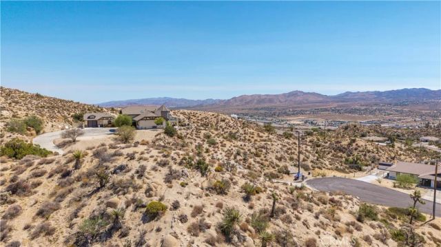 57006 Pinto, Yucca Valley, CA 92284