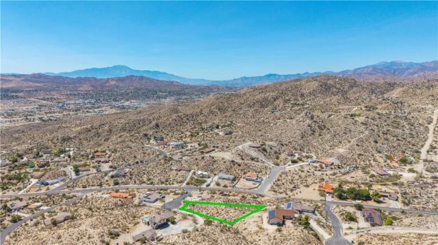 57006 Pinto, Yucca Valley, CA 92284