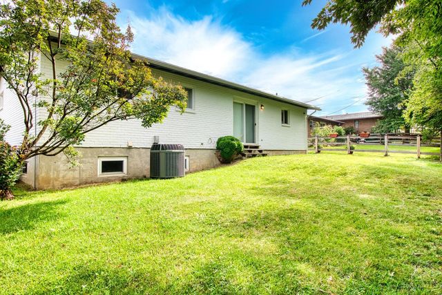 8557 Linderwood Lane, Anderson Twp, OH 45255