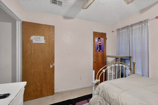 6403 Running Creek Drive, Arlington, TX 76001