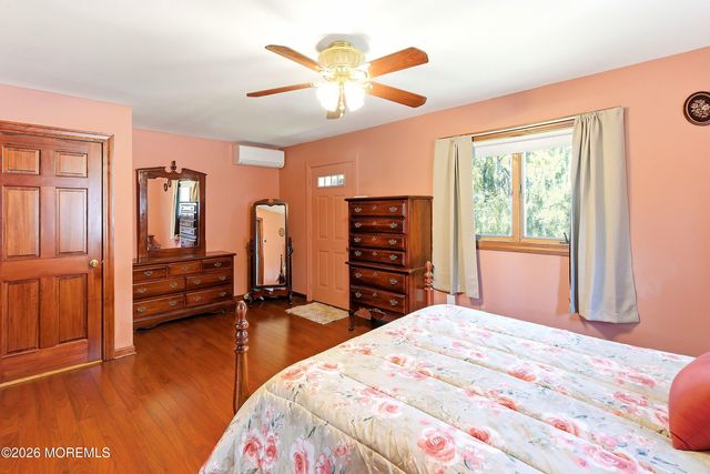34 6th Street, Manchester, NJ 08759