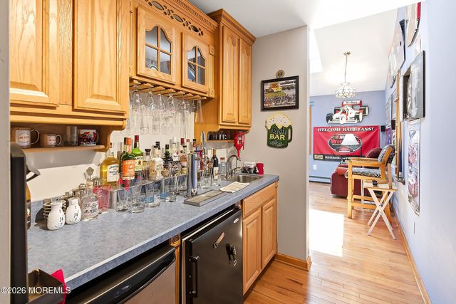 34 6th Street, Manchester, NJ 08759
