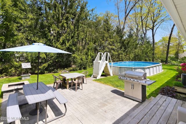 34 6th Street, Manchester, NJ 08759