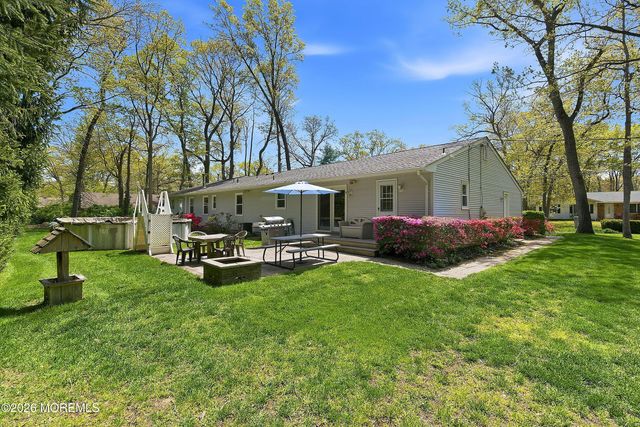 34 6th Street, Manchester, NJ 08759