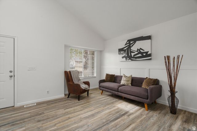 1362 E 5150 S, South Ogden, UT 84403