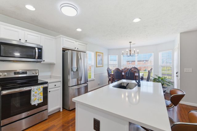 105 Washer Dr, La Vergne, TN 37086