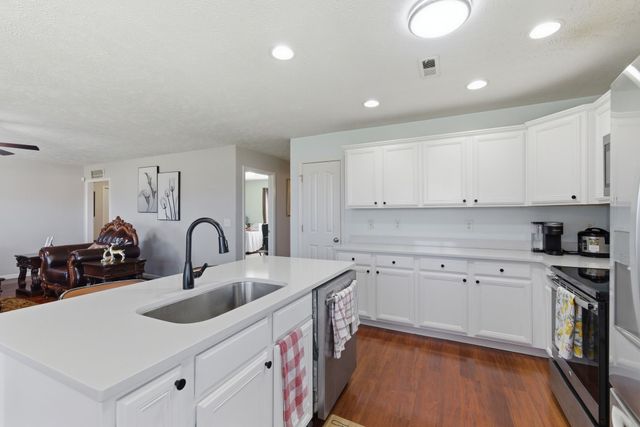 105 Washer Dr, La Vergne, TN 37086