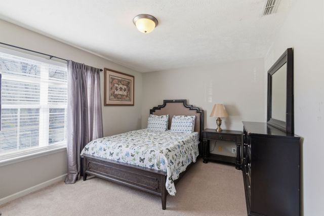 105 Washer Dr, La Vergne, TN 37086