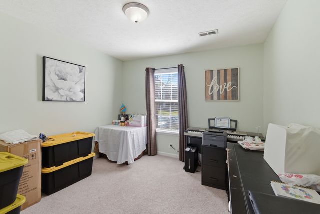 105 Washer Dr, La Vergne, TN 37086