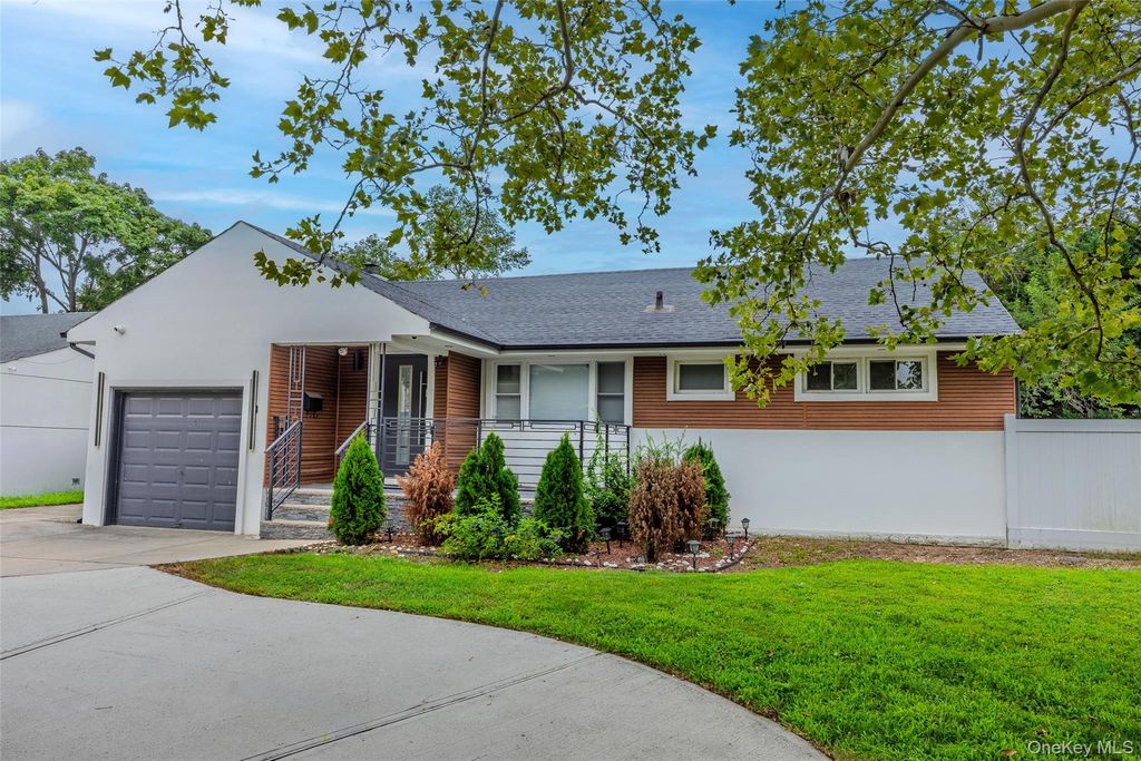 84 Rosedale Road, North Woodmere, NY 11581 — photo 4