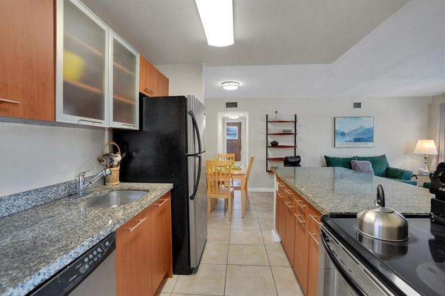3212 NE 9th A104, Pompano Beach, FL 33062