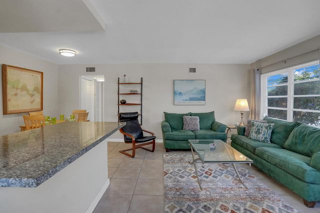 3212 NE 9th A104, Pompano Beach, FL 33062