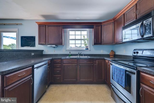 5 MAPLE SHADE DR, Magnolia, DE 19962