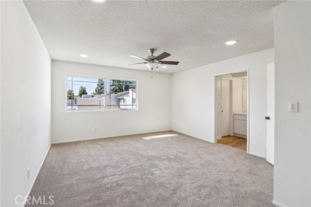 17800 Devonshire Street 6, Northridge (los Angeles), CA 91325