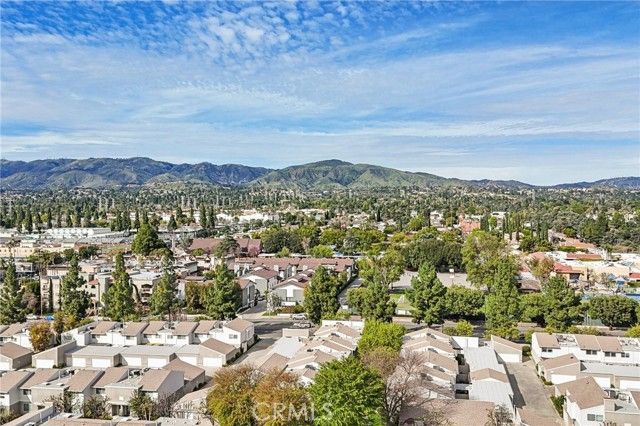 17800 Devonshire Street 6, Northridge (los Angeles), CA 91325