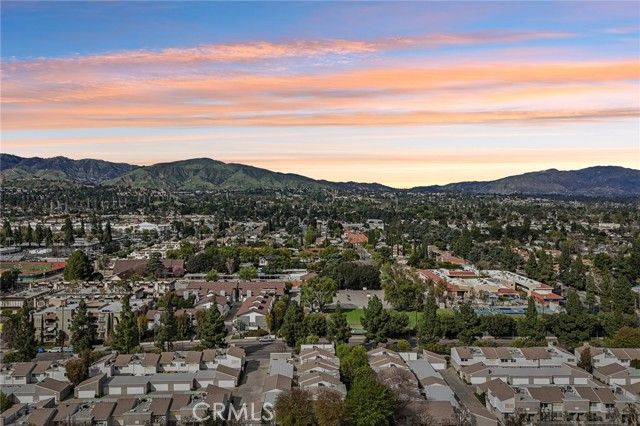 17800 Devonshire Street 6, Northridge (los Angeles), CA 91325