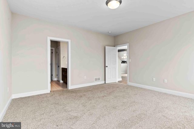 651 BRITTANY DR, Mechanicsburg, PA 17055