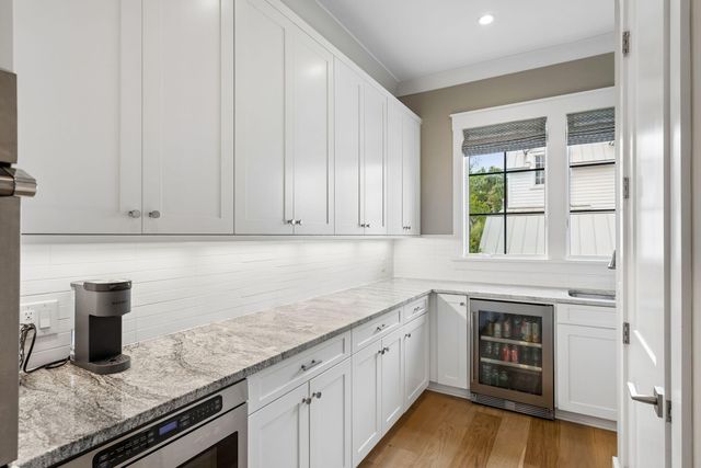 924 Pitt Street, Mount Pleasant, SC 29464