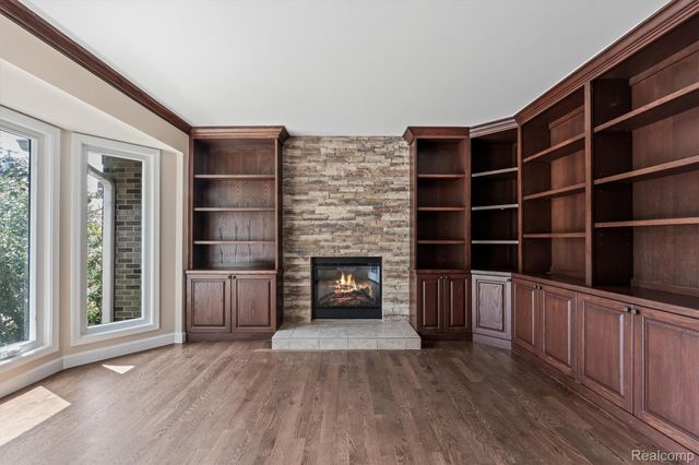 29 Marlborough Drive, Bloomfield Hills, MI 48302