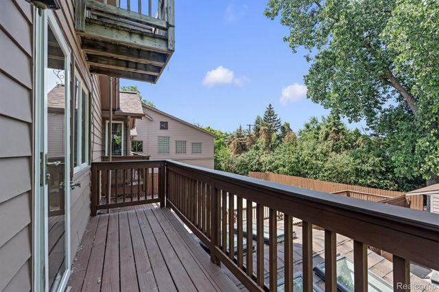 29 Marlborough Drive, Bloomfield Hills, MI 48302