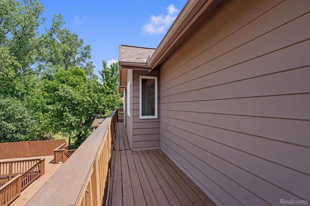 29 Marlborough Drive, Bloomfield Hills, MI 48302