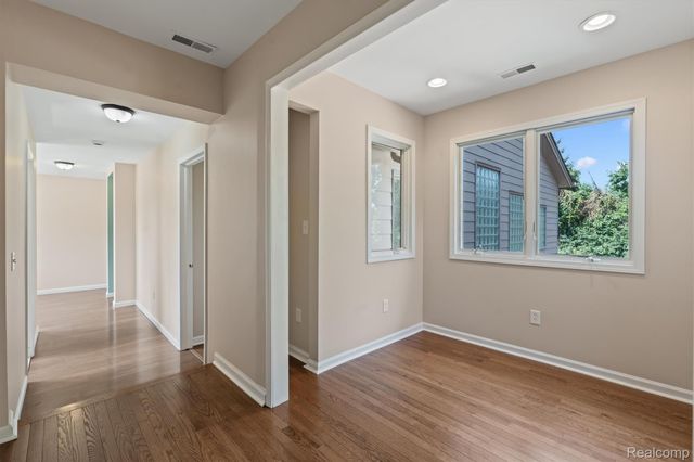 29 Marlborough Drive, Bloomfield Hills, MI 48302