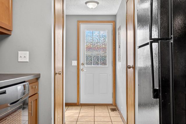 1525 Holley STREET, Holmen, WI 54636