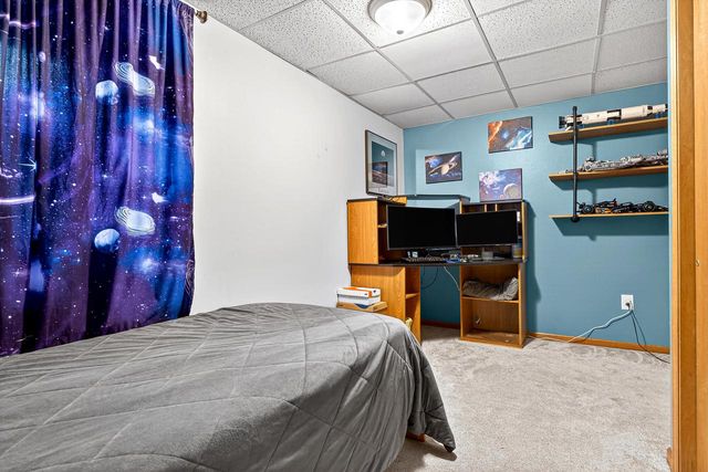 1525 Holley STREET, Holmen, WI 54636