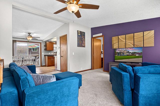 1525 Holley STREET, Holmen, WI 54636