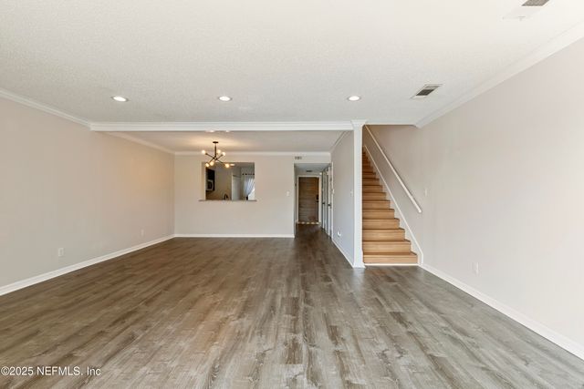 7855 LA SIERRA Court, 7855, Jacksonville, FL 32256