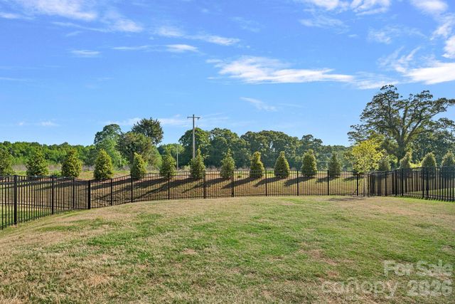 8604 Bridgegate Drive, Huntersville, NC 28078