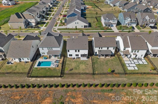 8604 Bridgegate Drive, Huntersville, NC 28078
