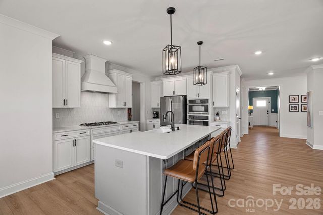 8604 Bridgegate Drive, Huntersville, NC 28078