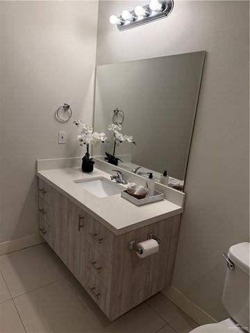 2205 S 6th Street, Mcallen, TX 78503