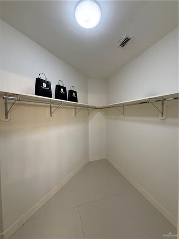 2205 S 6th Street, Mcallen, TX 78503