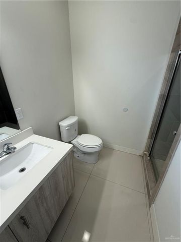 2205 S 6th Street, Mcallen, TX 78503