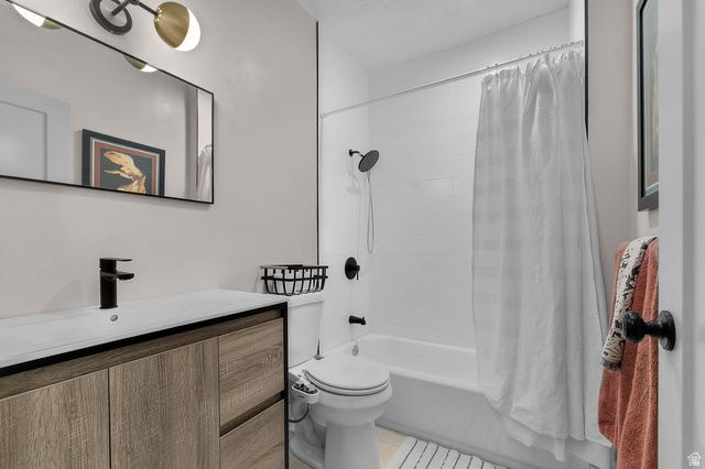 5500 S BROCKWAY DR, Murray, UT 84117