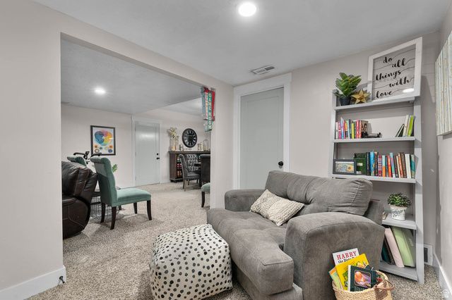 5500 S BROCKWAY DR, Murray, UT 84117