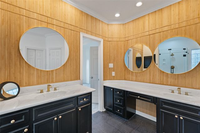 1515 Hyde Park Boulevard 2, Houston, TX 77006