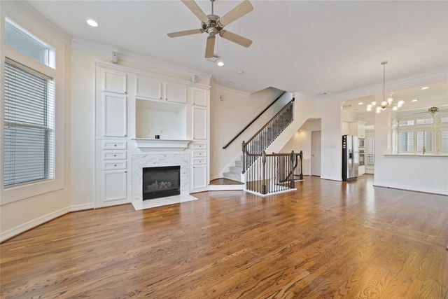 1515 Hyde Park Boulevard 2, Houston, TX 77006