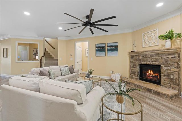 732 Lorimore Pass, Canton, GA 30115