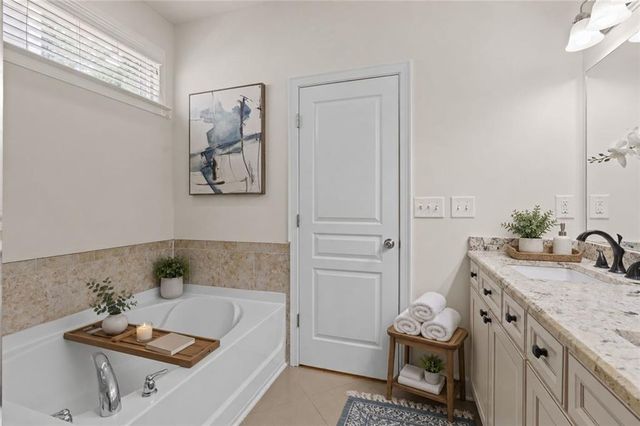 732 Lorimore Pass, Canton, GA 30115
