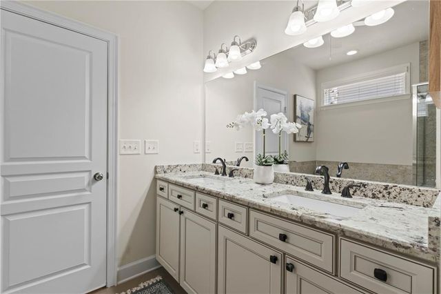 732 Lorimore Pass, Canton, GA 30115