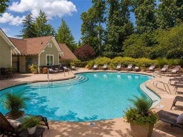 732 Lorimore Pass, Canton, GA 30115