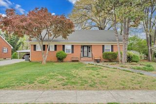 215 Chestnut ST, Salem, VA 24153
