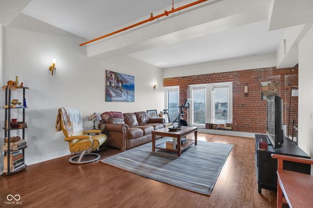 430 N Park Avenue 501, Indianapolis, IN 46202